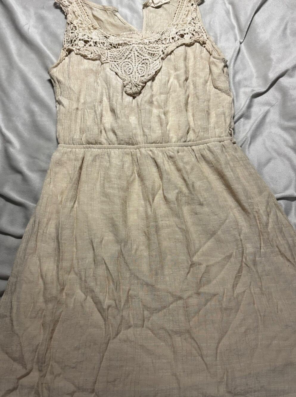 Sweet Wanderer Women's Dress Size Small Beige Sleeveless Crochet Lace Boho